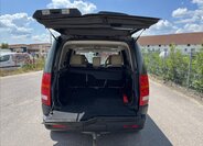 Land Rover Discovery 23