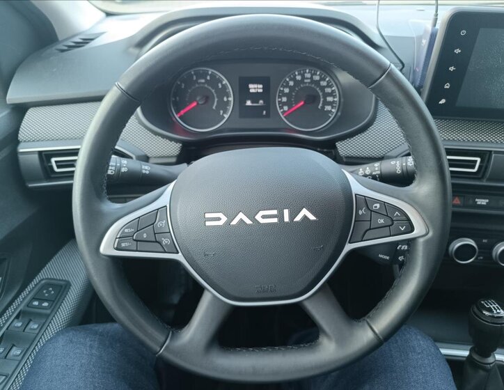 Dacia Jogger Kombi 999,0 67 kw