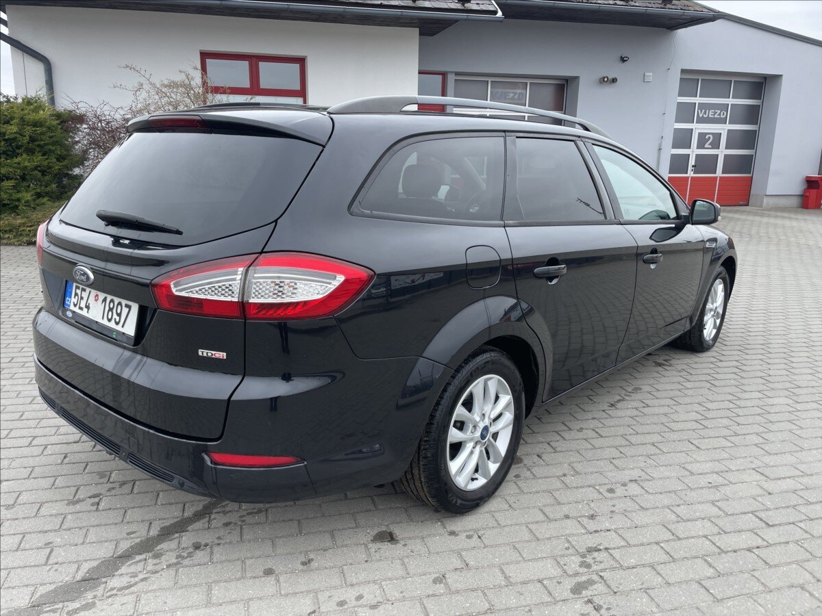 Ford Mondeo Kombi 2,0 l 103 kw