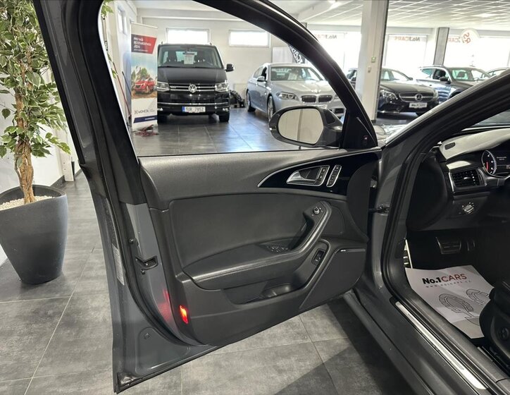 Audi A6 Sedan / Limuzína 3,0 l 230 kw
