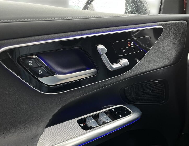 Mercedes-Benz GLC SUV 2,0 l 145 kw