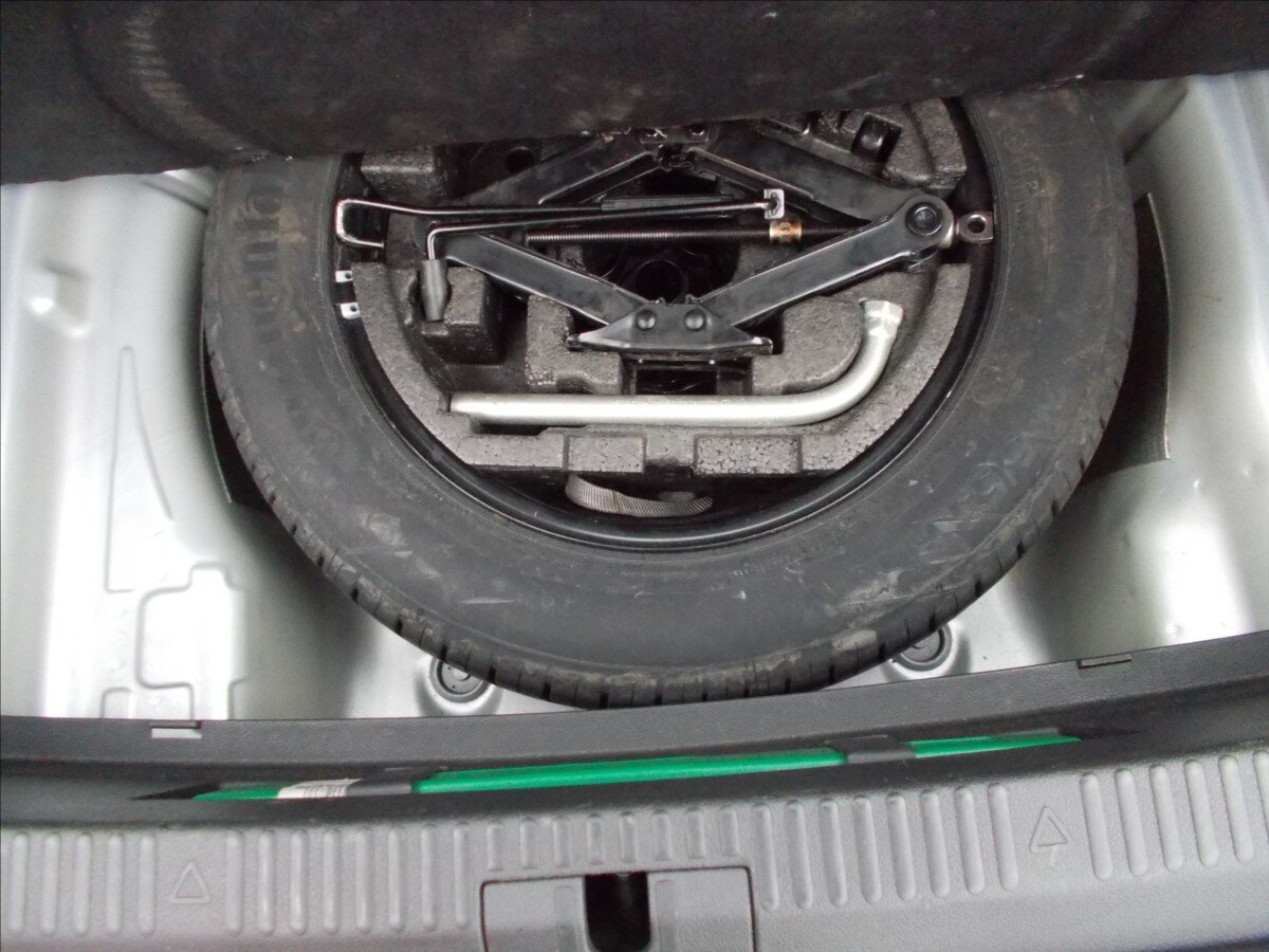 Škoda Superb Sedan 2,0 l 110 kw