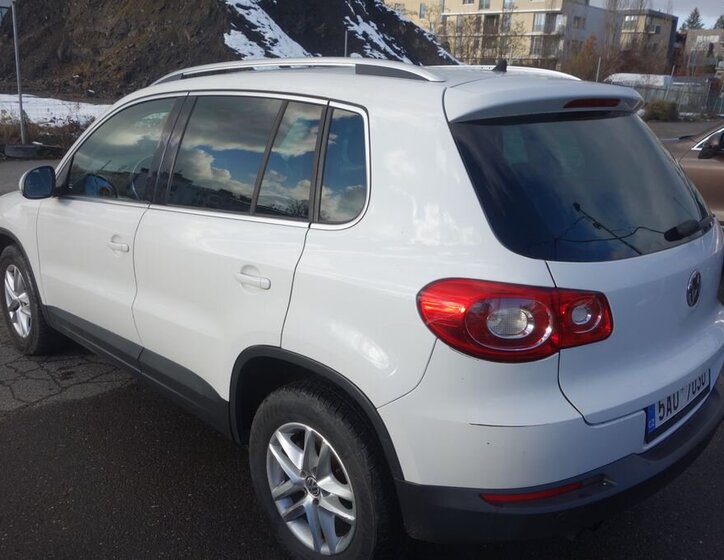 Volkswagen Tiguan 7