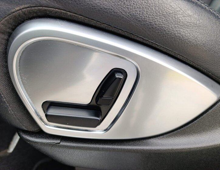 Mercedes-Benz Třídy M SUV / Terénní 3,0 l 165 kw