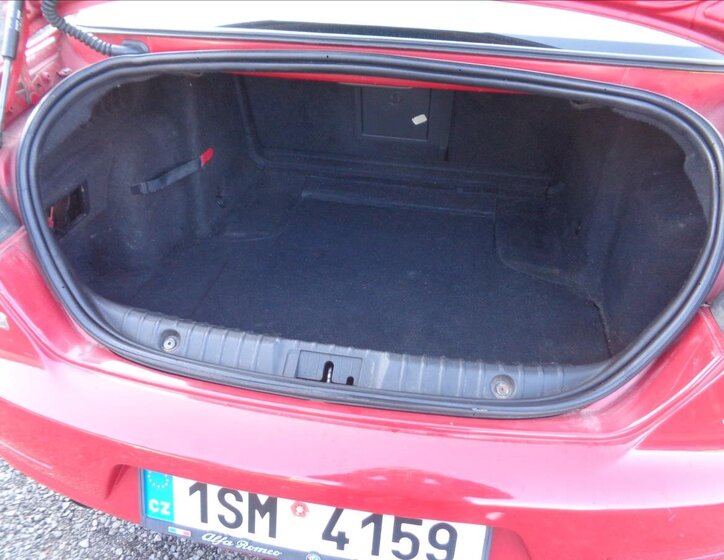 Alfa Romeo 159 Sedan / Limuzína 1,9 l 118 kw