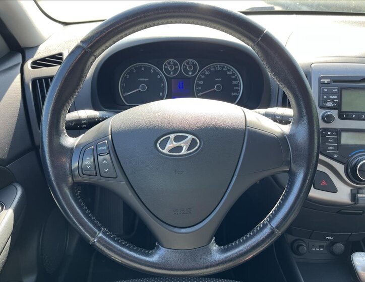 Hyundai i30 Kombi 1,4 l 77 kw