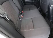 Toyota C-HR SUV / Terénní 1,8 l 72 kw