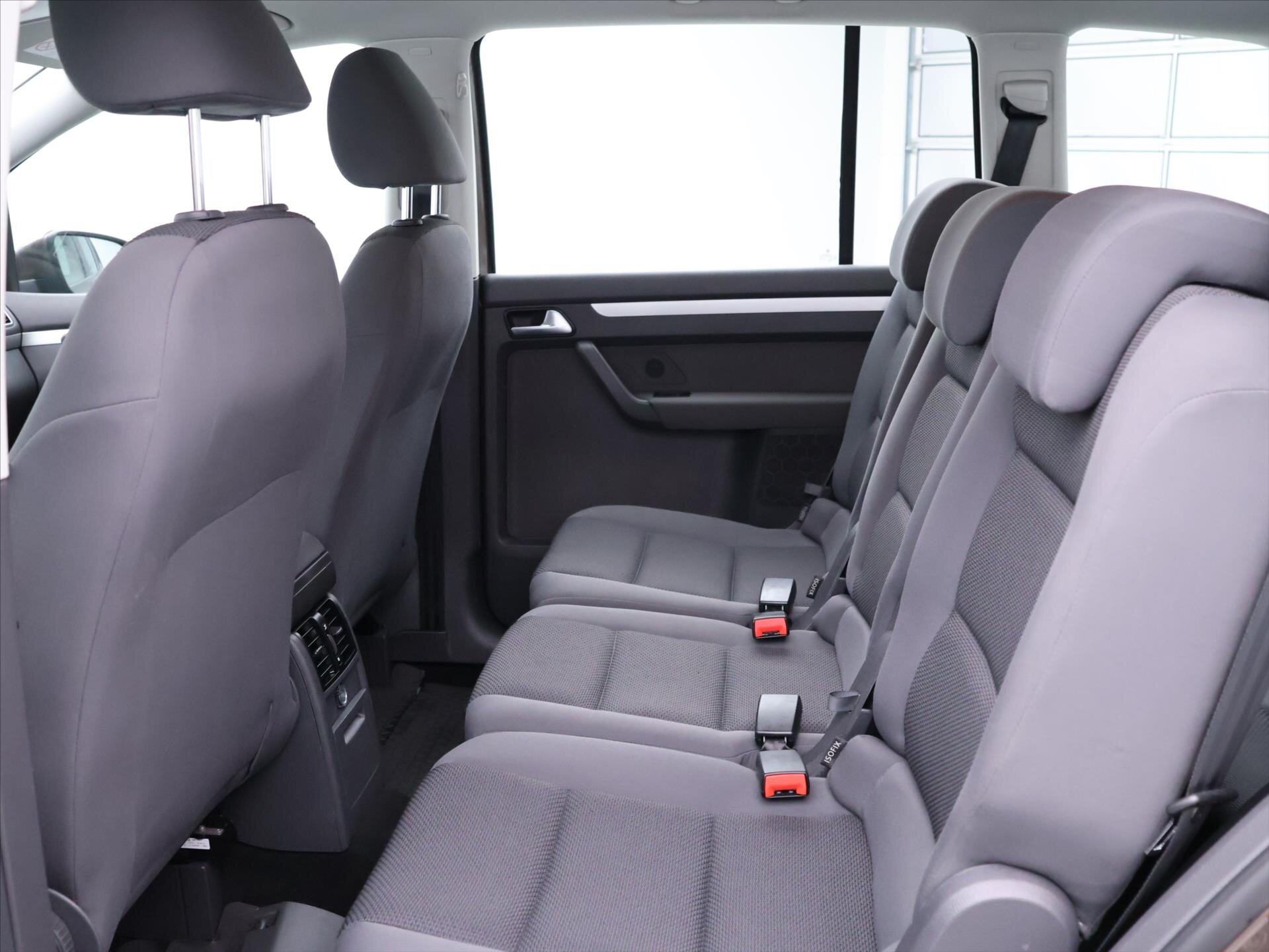 Volkswagen Touran MPV 1,6 l 77 kw