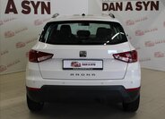 Seat Arona 5