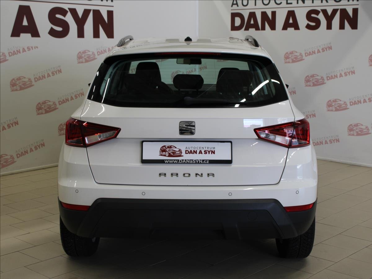 Seat Arona
