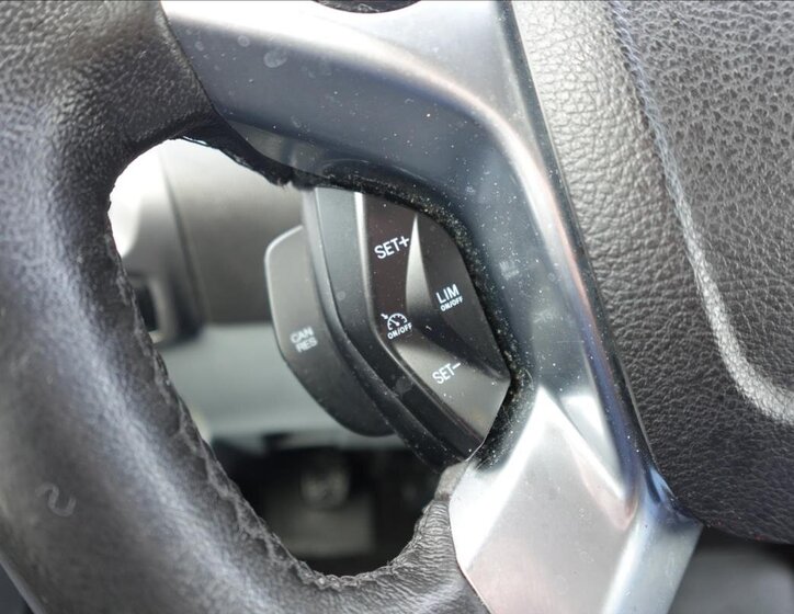 Ford Transit Custom Ostatní 2,0 l 77 kw