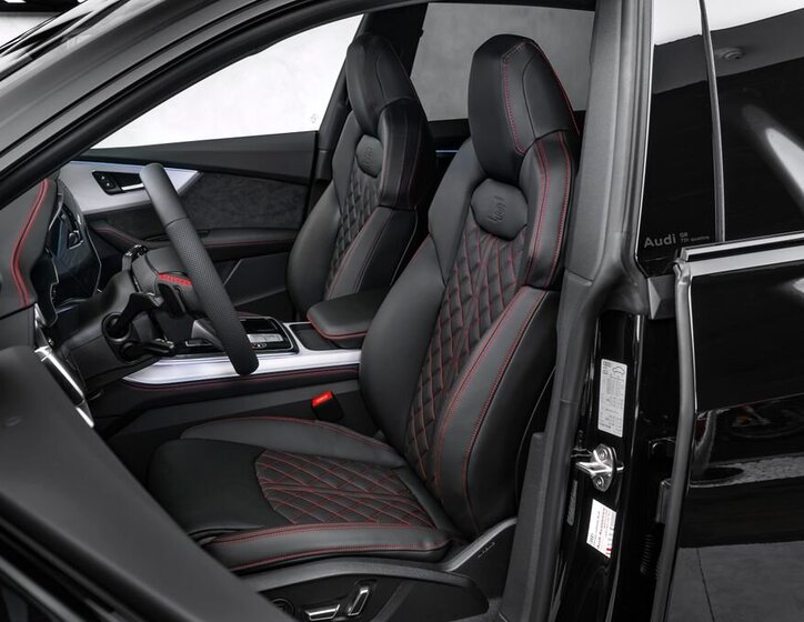 Audi Q8 SUV / Terénní 3,0 l 210 kw