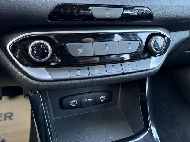 Hyundai i30 Kombi 1,5 l 70 kw