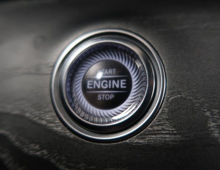 Mercedes-Benz Třídy E Kombi 2,0 l 143 kw