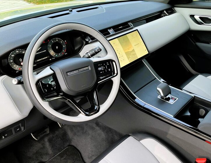Land Rover Range Rover Velar SUV 2,0 l 150 kw