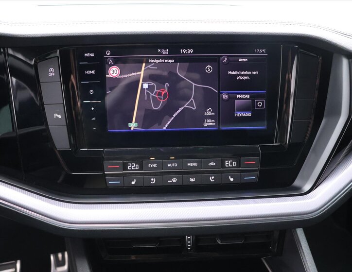 Volkswagen Touareg SUV / Terénní 3,0 l 210 kw