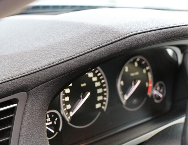 BMW Řada 7 Sedan / Limuzína 3,0 l 180 kw