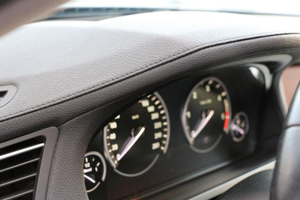 BMW Řada 7 Sedan / Limuzína 3,0 l 180 kw