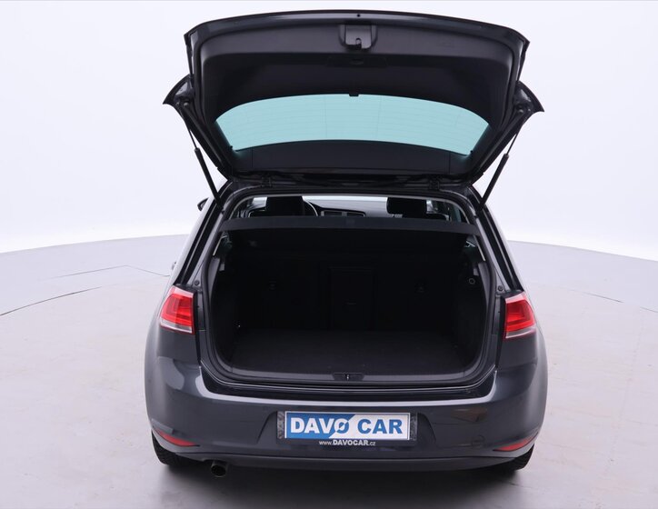 Volkswagen Golf Hatchback 1,2 l 81 kw