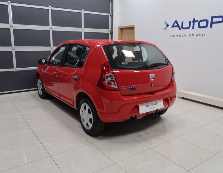 Dacia Sandero Hatchback 1,1 l 55 kw