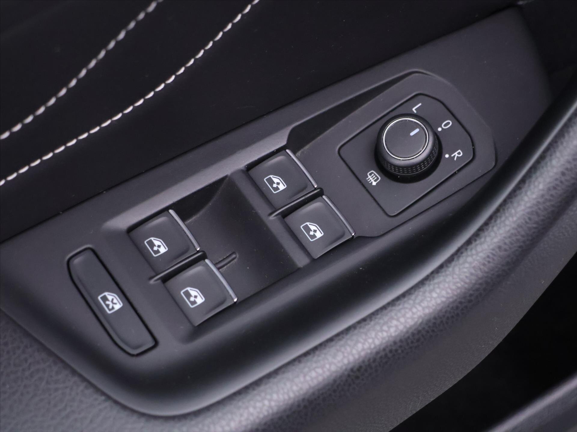 Volkswagen Passat Kombi 2,0 l 140 kw