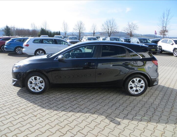 KIA Ceed Hatchback 1,5 l 118 kw