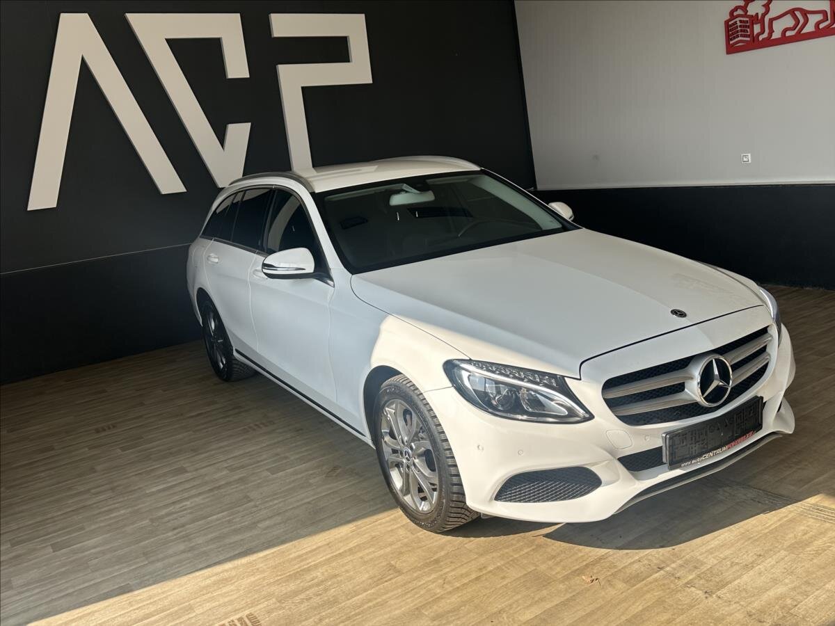 Mercedes-Benz Třídy C Kombi 2,1 l 125 kw