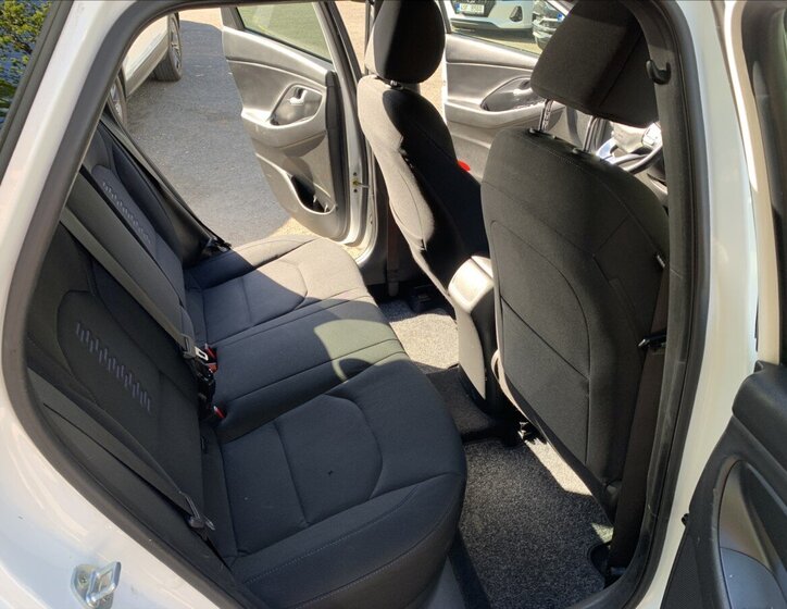 Hyundai i30 Kombi 1,4 l 103 kw