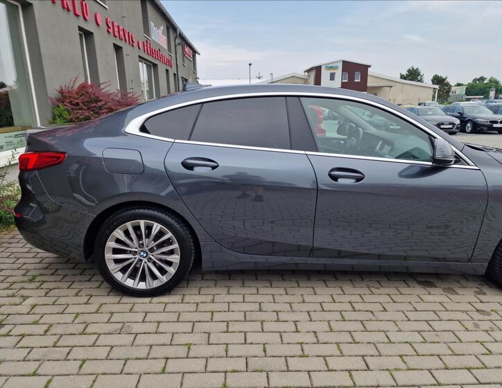 BMW Řada 2 Sedan 2,0 l 110 kw