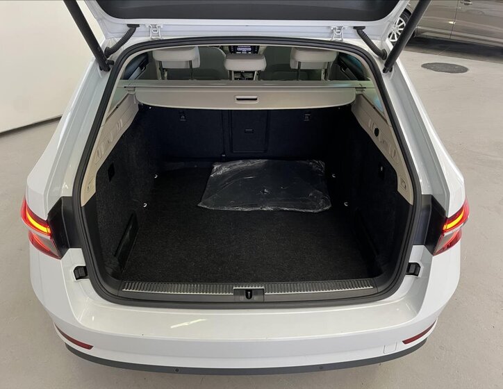 Škoda Superb Kombi 2,0 l 147 kw