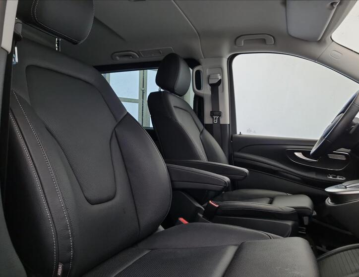 Mercedes-Benz Třídy V 17