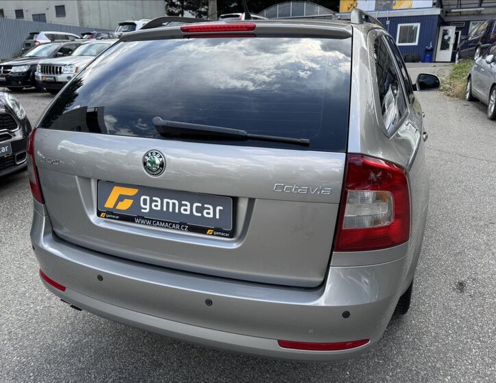 Škoda Octavia Kombi 1,6 l 77 kw
