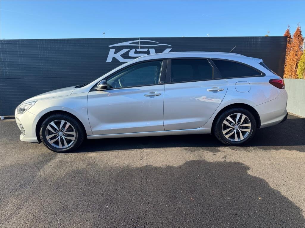 Hyundai i30 Kombi 1,4 l 103 kw