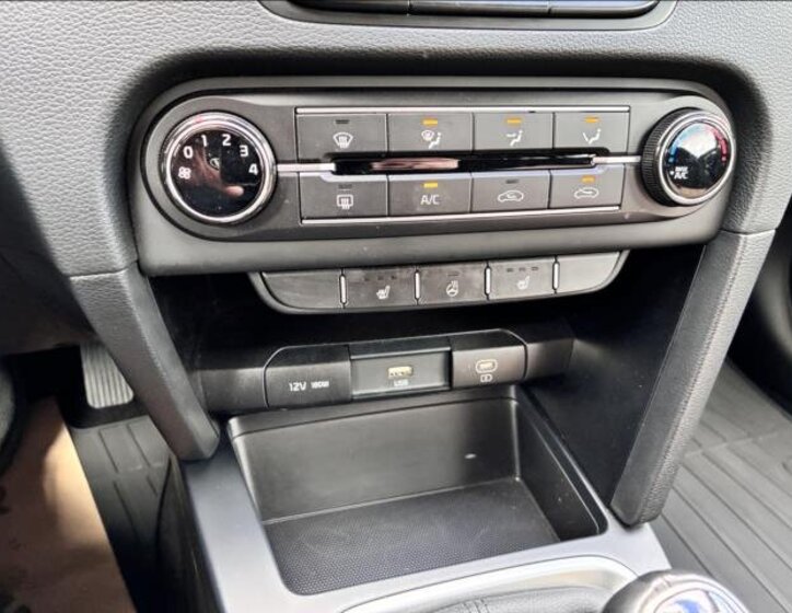 KIA Ceed Kombi 1,5 l 117 kw