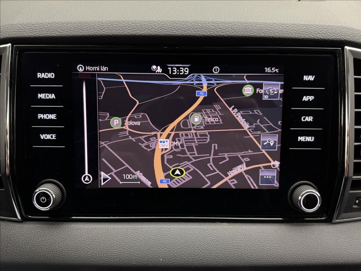 Škoda Karoq SUV 1,5 l 110 kw