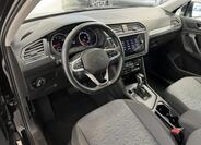 Volkswagen Tiguan 6