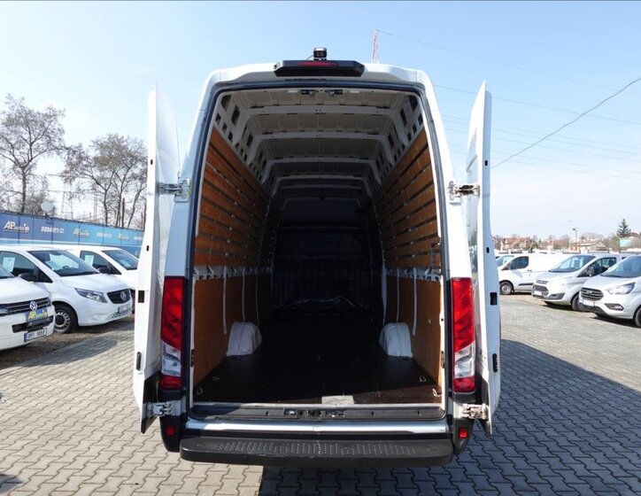 Iveco Daily Ostatní 2,3 l 100 kw