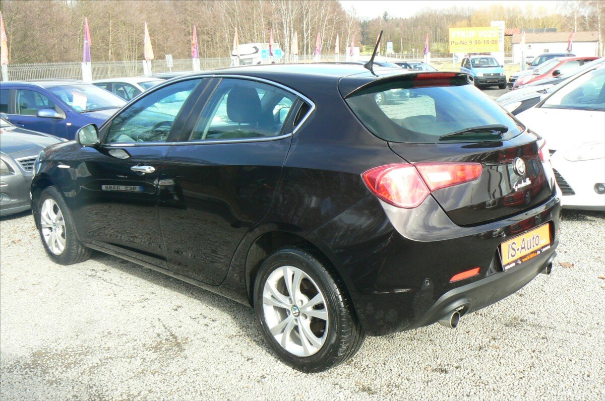 Alfa Romeo Giulietta Hatchback 2,0 l 103 kw