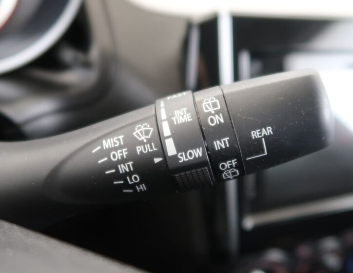 Suzuki Swift Hatchback 1,2 l 61 kw