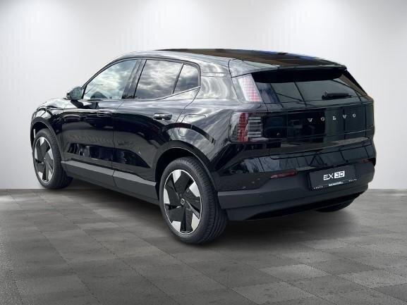 Volvo EX30 SUV 0,0 200 kw