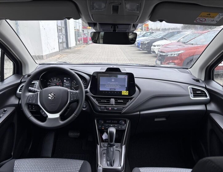 Suzuki S-Cross SUV / Terénní 1,4 l 81 kw
