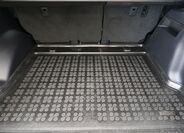 Toyota Land Cruiser 12