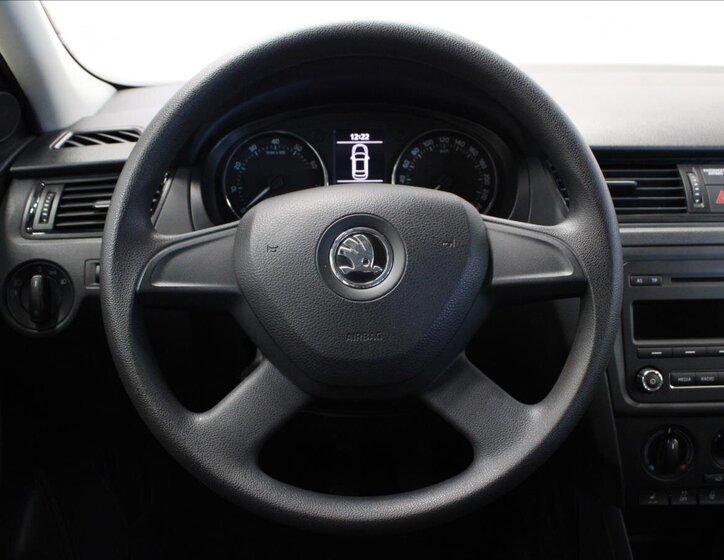 Škoda Rapid Sedan / Limuzína 1,2 l 77 kw