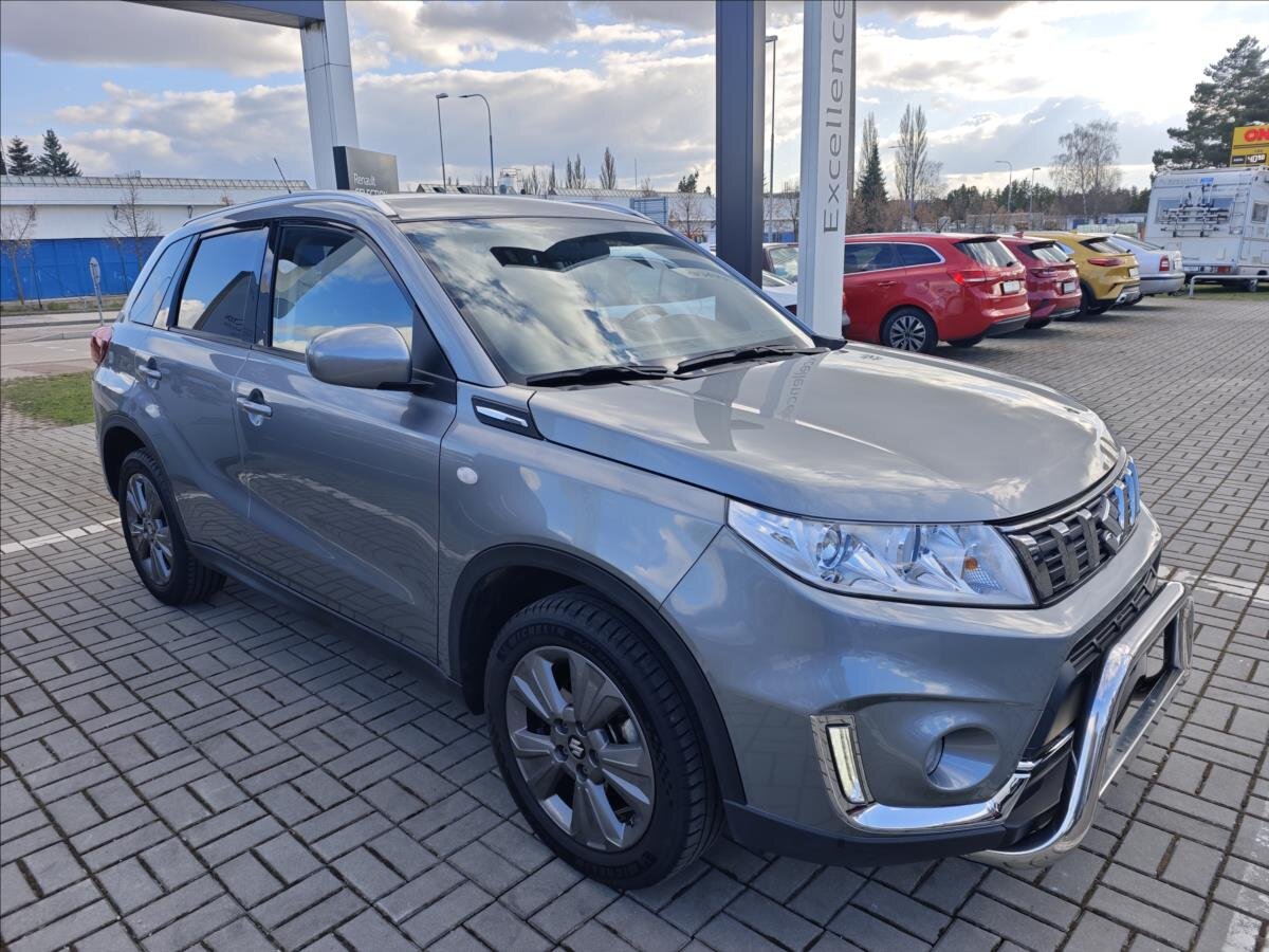 Suzuki Vitara SUV / Terénní 998,0 82 kw