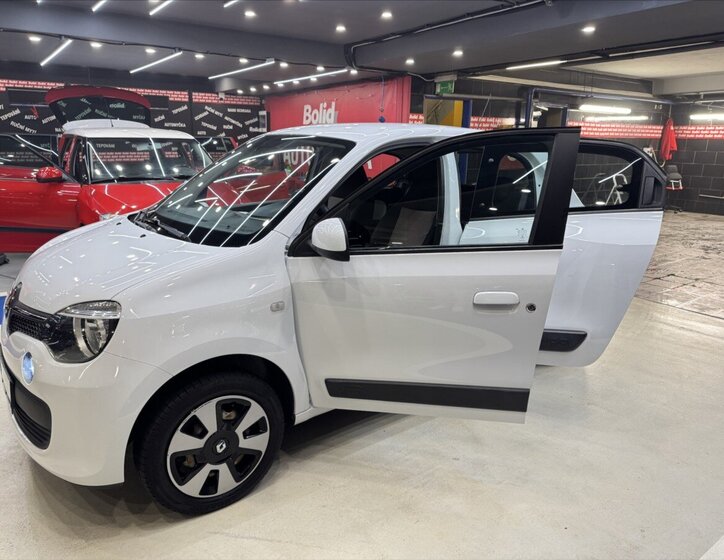 Renault Twingo Hatchback 999,0 52 kw
