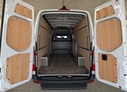 Mercedes-Benz Sprinter 17