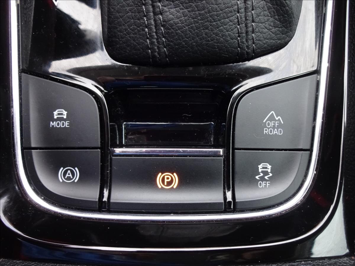 Škoda Karoq Kombi 2,0 l 110 kw