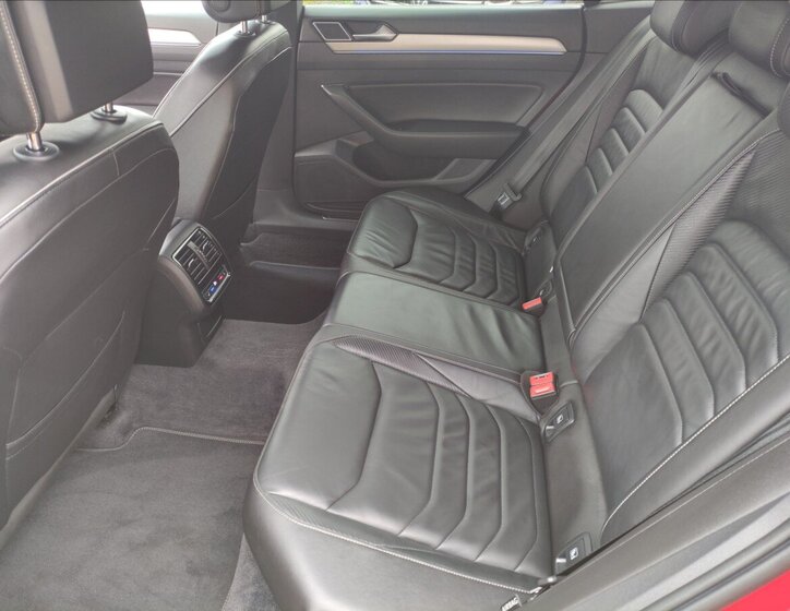 Volkswagen Arteon Liftback 2,0 l 140 kw