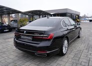 BMW Řada 7 Sedan 3,0 l 210 kw