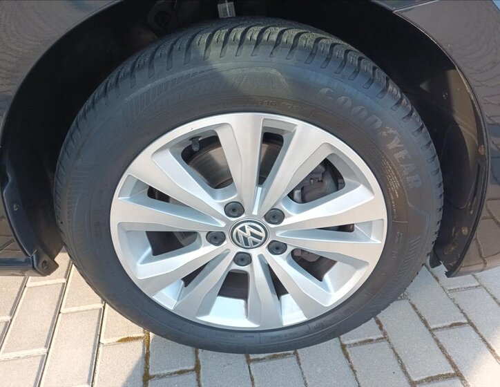 Volkswagen Golf Sportsvan MPV 1,4 l 92 kw